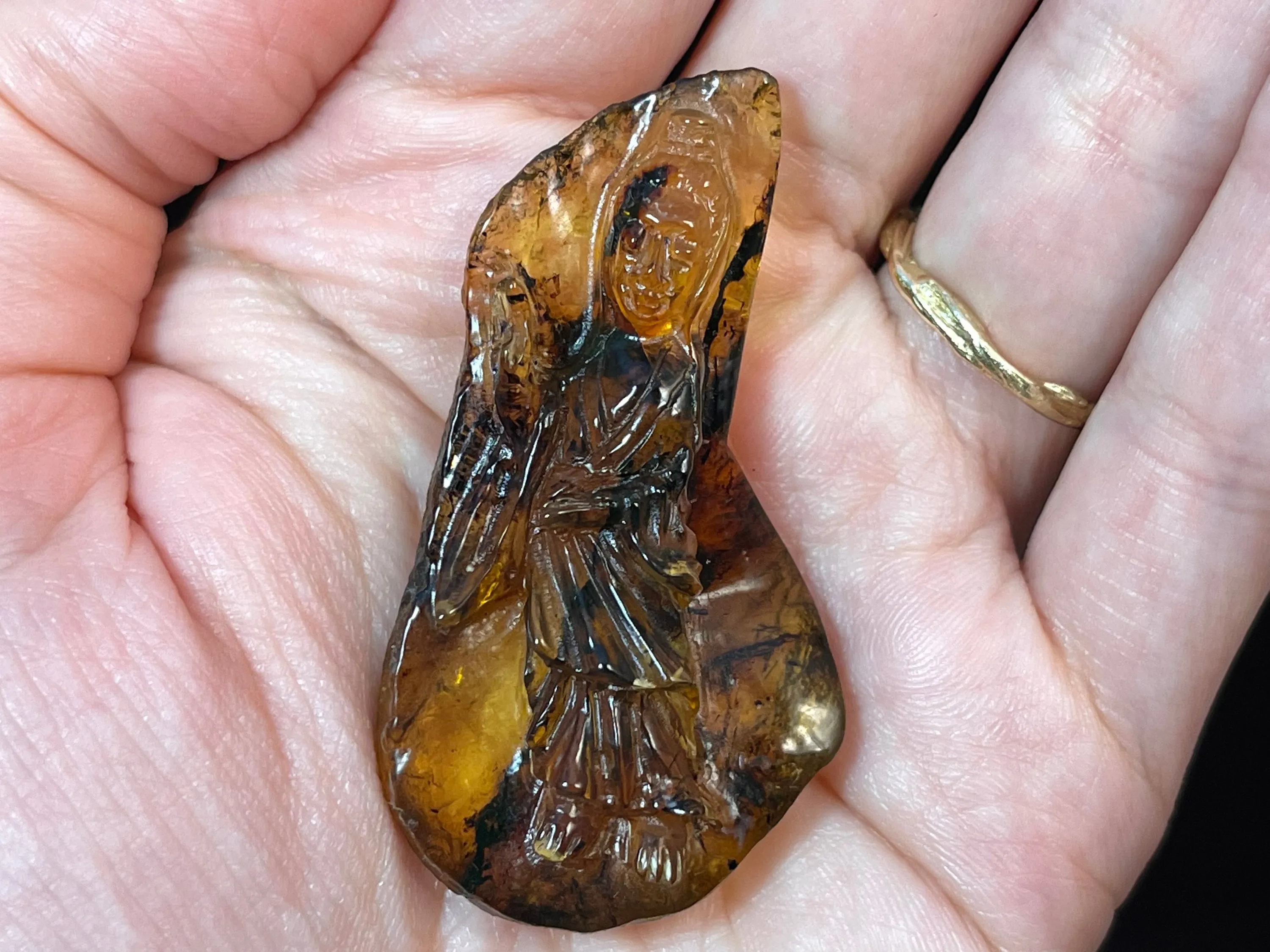 AMBER Crystal Buddha - Crystal Carving, Housewarming Gift, Home Decor, Healing Crystals and Stones, L2281