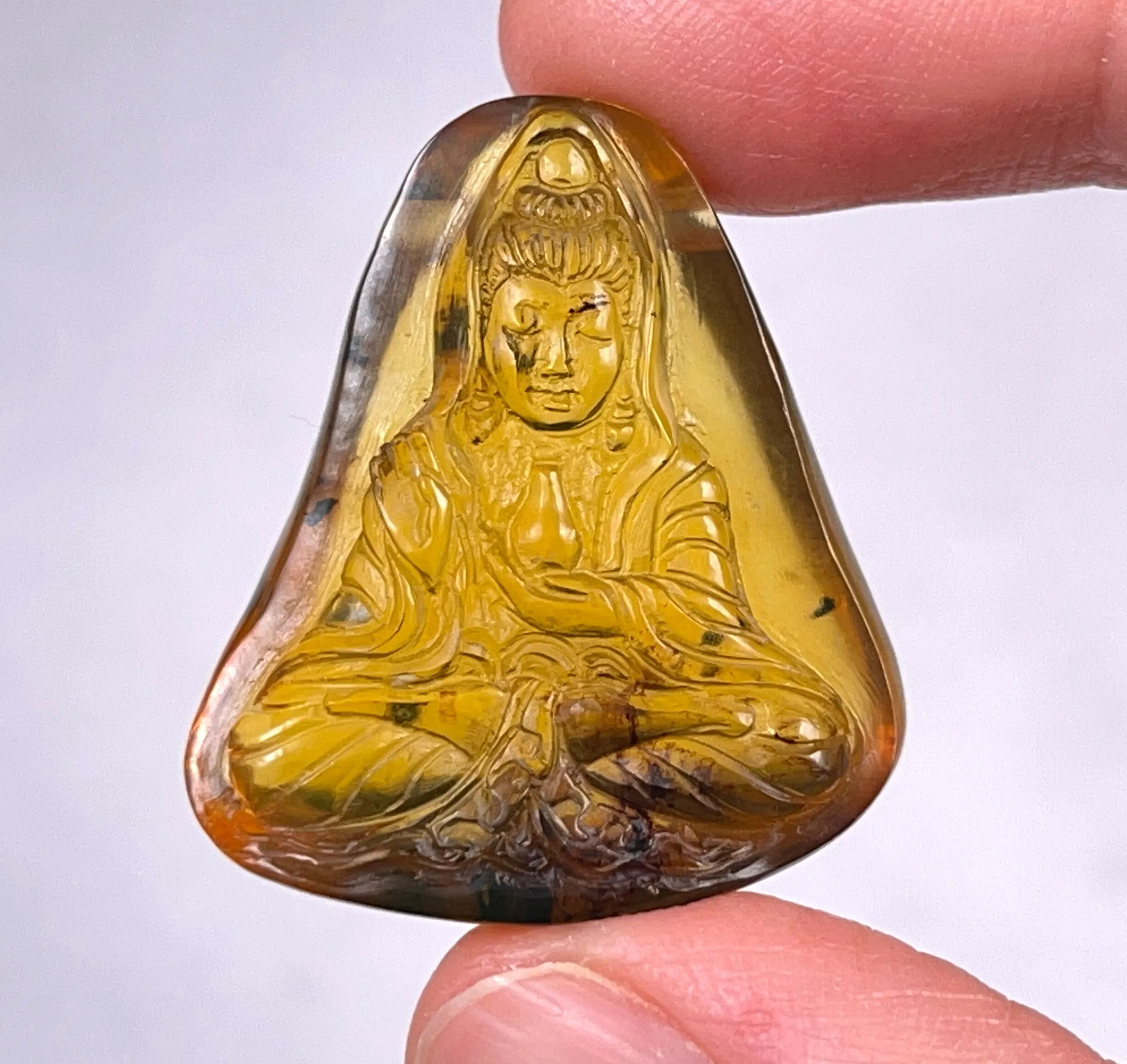 AMBER Crystal Kuan Yin - Crystal Carving, Housewarming Gift, Home Decor, Healing Crystals and Stones, 52684