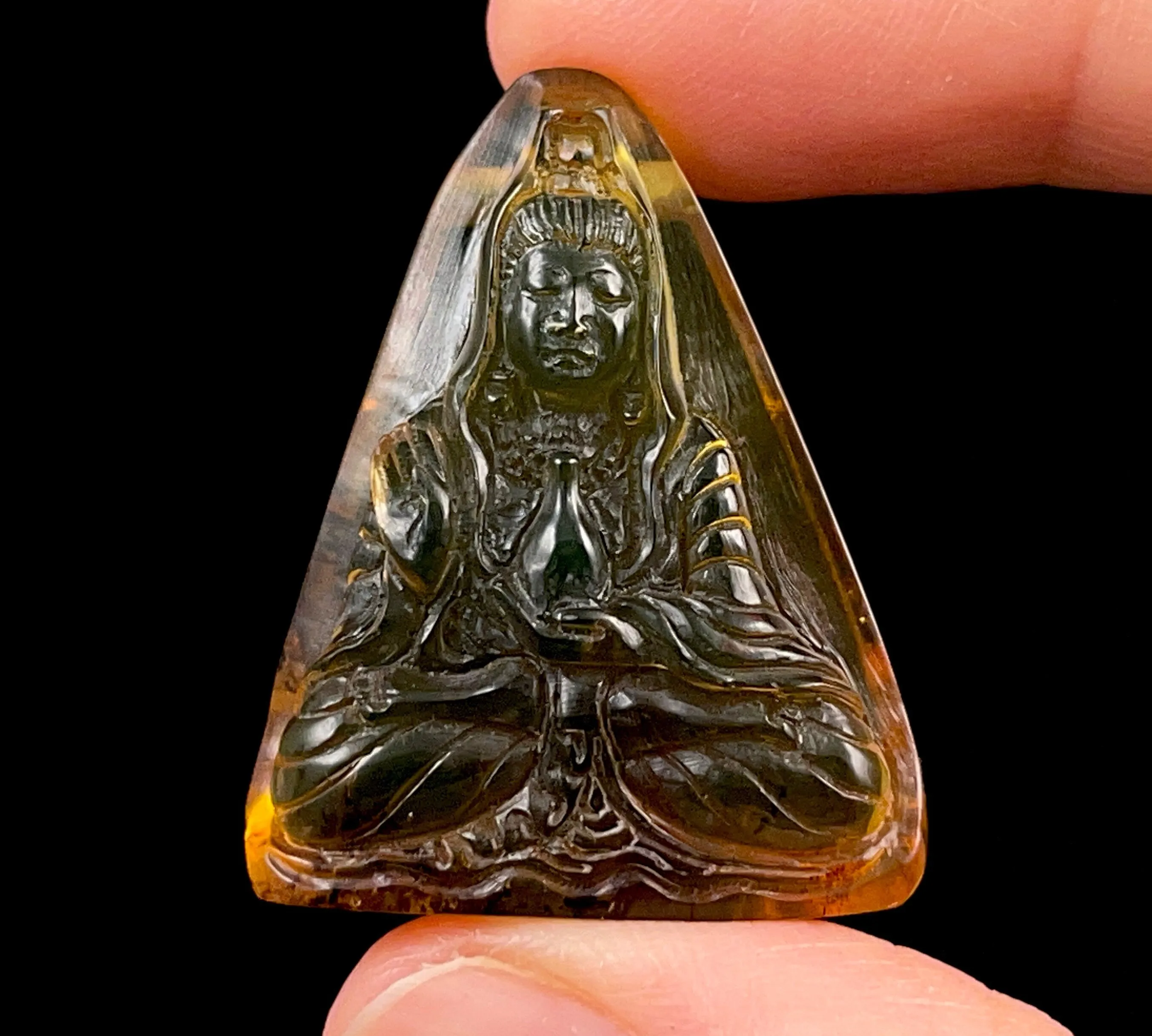 AMBER Crystal Kuan Yin - Crystal Carving, Housewarming Gift, Home Decor, Healing Crystals and Stones, 52694