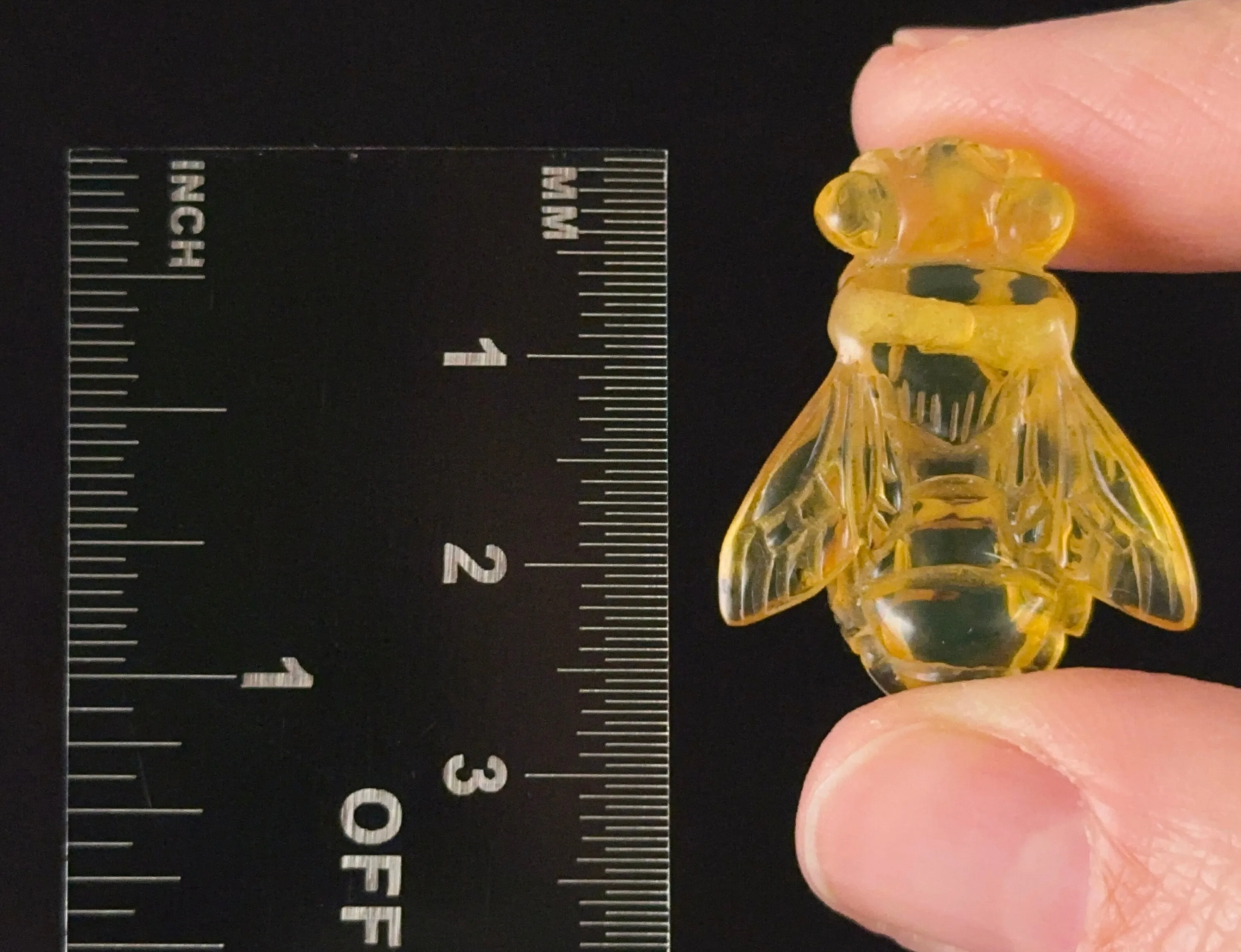 Honey AMBER Bee Pendant - Crystal Carving, Crystal Pendant, Handmade Jewelry, Healing Crystals and Stones, 54372