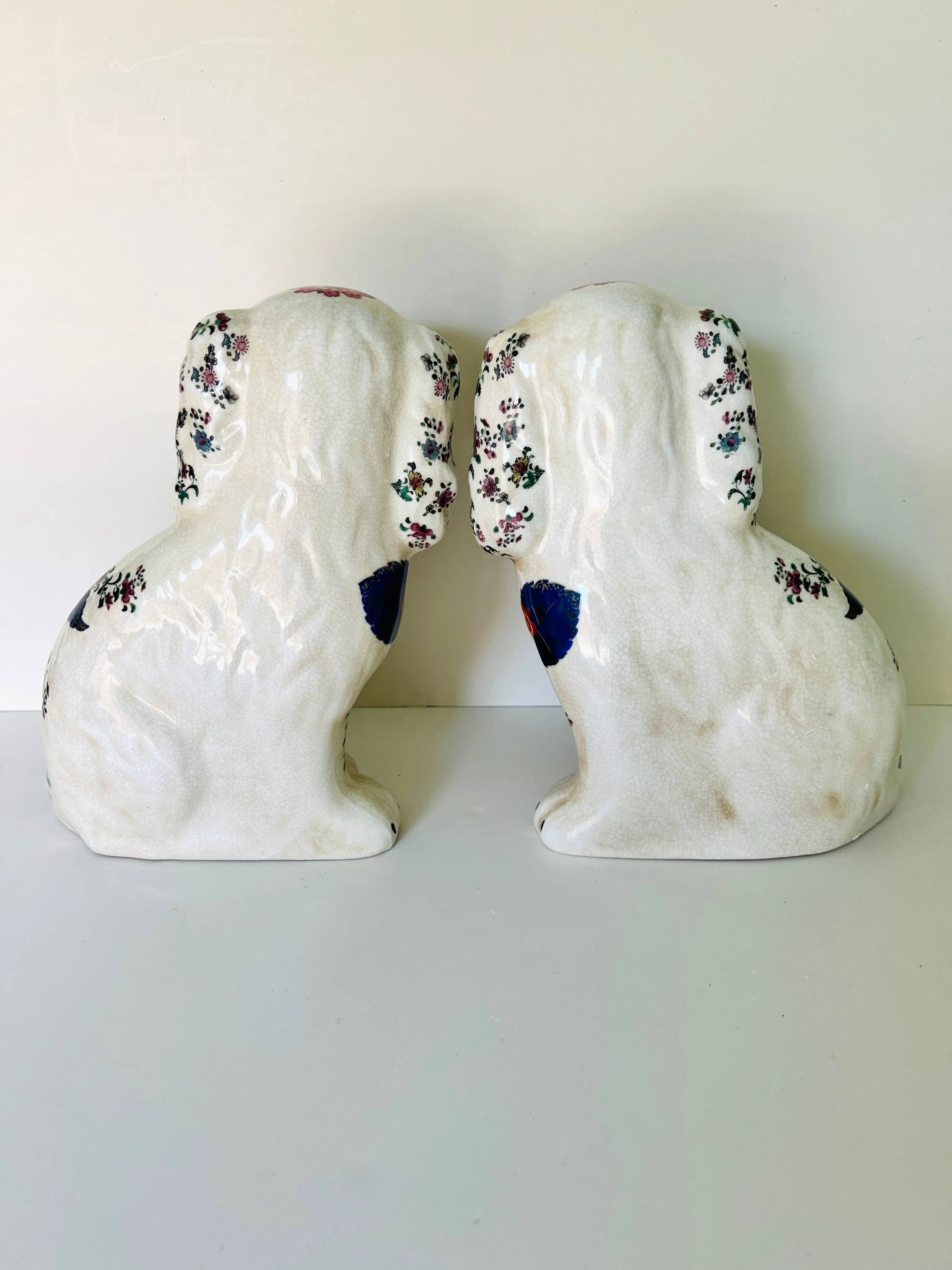 Large Tobacco Leaf floral Staffordshire dog pair 9” tall