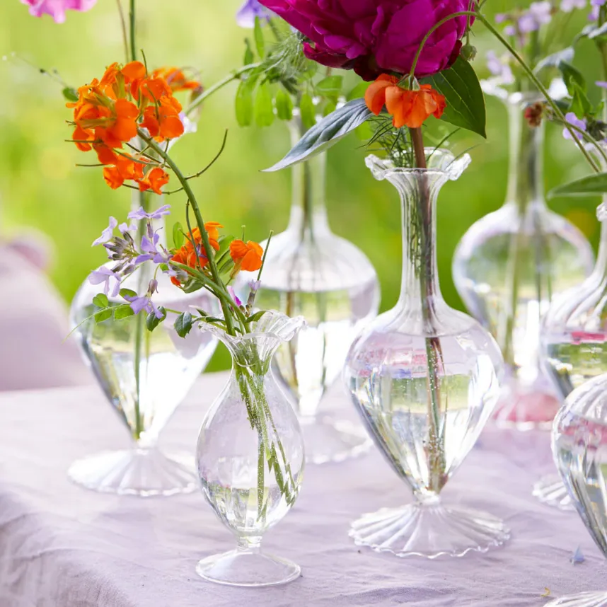 Small frill bud vase set of three