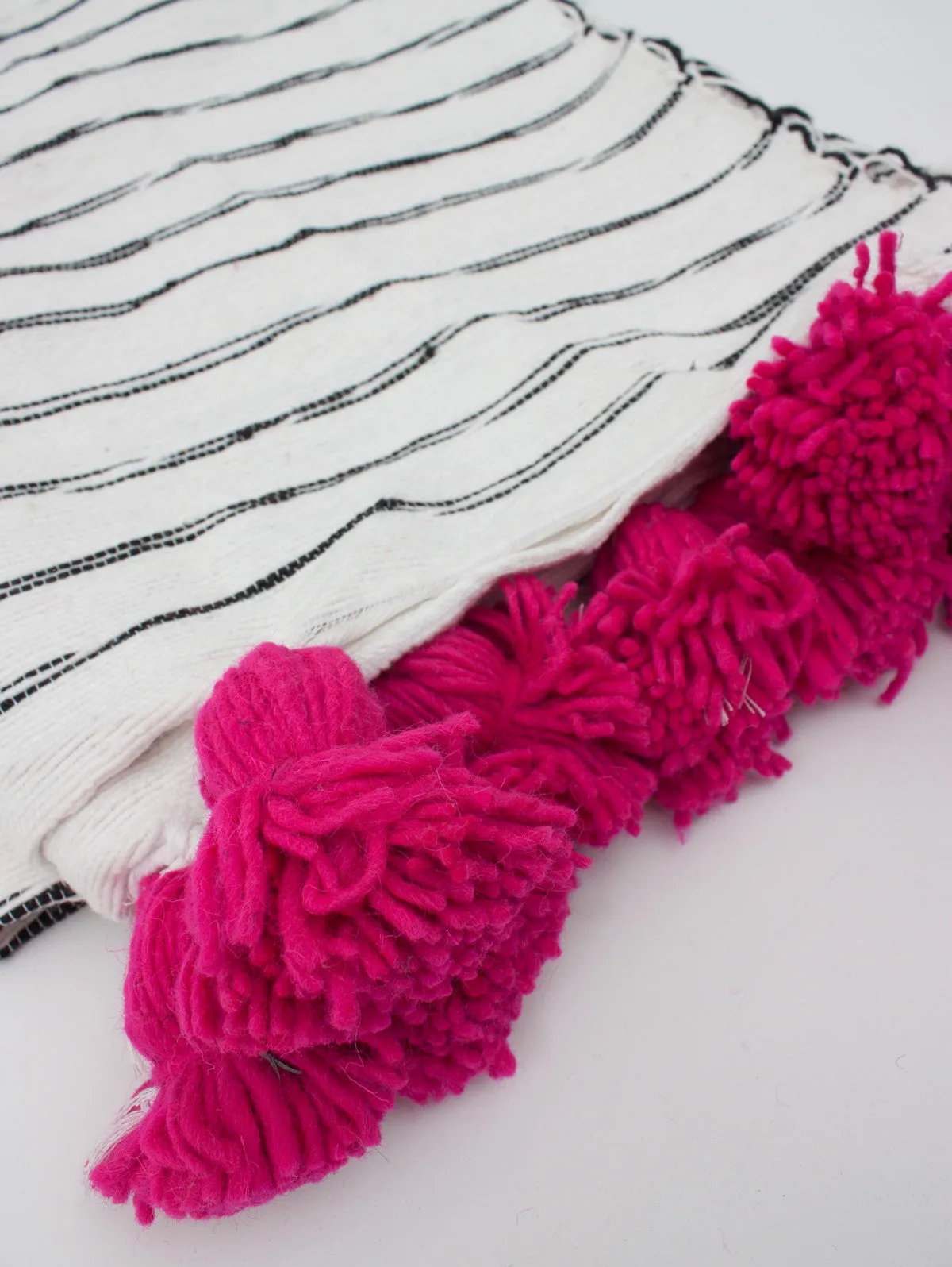 White Cotton Scribble Stripe Blankets